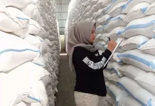 Perum Bulog Madiun Jelaskan Komoditas Selain Beras SPHP