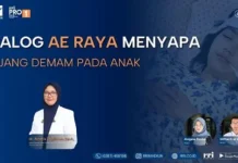 Dokter Memberikan Penanganan Awal Kejang Demam pada Anak