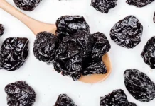 Prune: Buah Plum Kering, Cemilan Sehat Kaya Manfaat
