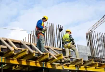 Tips Puasa Bagi Pekerja dengan Aktivitas Berat