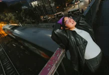 Dhira Bongs Rilis “Sesuai Alamat”, Sebuah Pengingat untuk Percaya pada Arah Diri