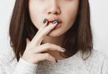 Penyebab Bibir Kering saat Menjalani Puasa