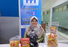 Ketelatenan Jadi Kunci Bisnis Kembang Goyang "D'arki" UMKM Madiun