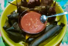 “ Tradisi Lebaran Ketupat “