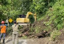 Lagi, Jalur Lingkar Telaga Ngebel Ponorogo Longsor