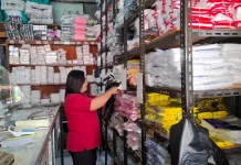 Harga Plastik Naik, Pedagang Makanan di Madiun Sesuaikan Porsi Jualan