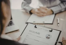 Fenomena Job Hopping di Kalangan Gen Z, Apa Kata Psikolog?