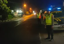 Kepolisian Lakukan Patroli Blue Light di Karangjati Ngawi
