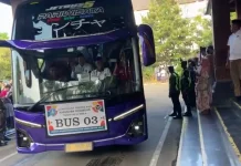 Plt Bupati Ponorogo Berangkatkan Ratusan Jemaah Haji, Ini Pesannya