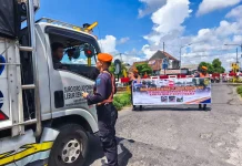 Prioritas Utama, KAI Daop 7 Madiun Kembali Ajak Masyarakat Disiplin di Perlintasan