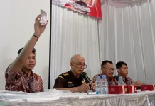 Kejari Kota Madiun Lelang 28 Handphone Rampasan Negara, Hasilkan Rp24,1 Juta
