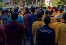 DLH Ponorogo Siagakan Pasukan Kuning saat Acara Kirab Pusaka