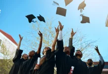 Psikolog Jelaskan Tantangan Mental setelah Wisuda
