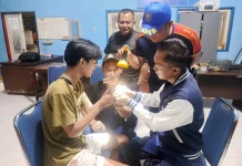 Siswa di Ponorogo Minta Bantuan Damkar Lepas Borgol di Tangan