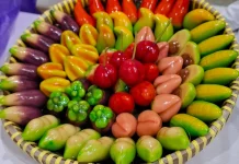 Dari Hobi hingga Viral, Mama Bulan Kitchen Konsisten Kembangkan Lukchup Thailand!