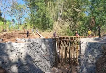Warga Rela Tebang Rumpun Bambu Demi Kelancaran Pembangunan Jembatan Bibis