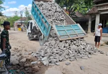Paving Stone Teruji, Material Pengerasan Jalan TMMD ke-129 Dipastikan Berkualitas