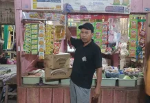 Bulog Cabang Ponorogo Distribusikan Minyakita ke Delapan Pasar di Pacitan
