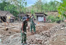 TMMD Kodim Ponorogo Bangun Rumah Warga Penyintas Stroke di Desa Bulu Lor