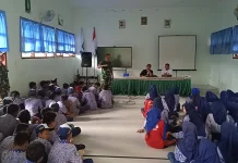 Kepala SMPN 1 Jambon Apresiasi Penyuluhan Wawasan Kebangsaan dalam TMMD ke-129