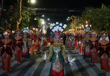 UNIPMA Raih Juara I Madiun Night Carnival