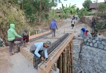 Struktur Baja Jembatan Mulai Dirangkai, Progres Pembangunan Kian Pesat