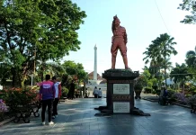 Trotoar Sisi Timur dan Utara Alun-Alun Kota Madiun Segera Dibenahi