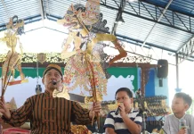 Suprianto, Budayawan dan Dalang dari Madiun yang Konsisten Melestarikan Seni Trad