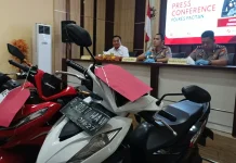 Polres Pacitan Amankan Tersangka Kasus Pencurian Uang dan Emas di Tulakan