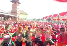 RS Dolopo Madiun Gelar Jalan Sehat Perkuat Semangat Pengabdian