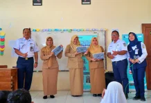 KAI Daop 7 Madiun Bersama RailFans Kolaborasi Ajar Edukasi Keselamatan sejak Dini
