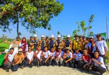 Bahana Bersahaja di Desa Bener, Pemkab Madiun Kerja Bakti Perbaiki Jalan