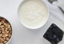 Yogurt dan Probiotik, Apa Bedanya?