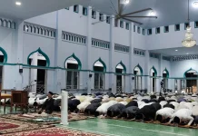 Puluhan Ribu Orang Ikuti Khataman dan Sujud Syukur 100 Tahun Gontor