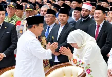 Khofifah Dampingi Prabowo Hadiri Peringatan 100 Tahun Gontor