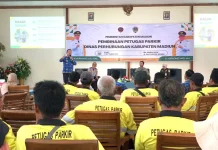 Dorong Pelayanan Profesional dan Optimalkan PAD, Pemkab Madiun Bina 67 Juru Parkir