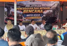 Tingkatkan Kesiapsiagaan, BPBD Kota Madiun Gelar Pelatihan Water Rescue