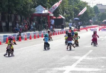 Ratusan Pembalap Cilik Adu Cepat di Event Pushbike Perdana Kabupaten Madiun
