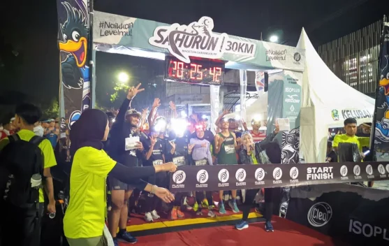 Hujan Tak Surutkan Semangat Peserta di Event Sahurun 30 KM Magetan