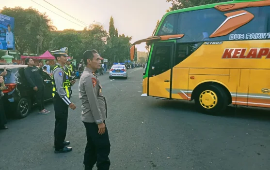 Polres Ngawi Amankan Kepulangan 484 Jamaah Haji 2026