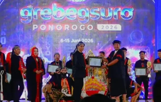 Grup Reog Kyai Lodra Disbudpar Jatim Juarai FNRP 2026