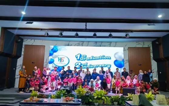 Graduation Perdana HF Kids, Tekankan Pendidikan Karakter dan Kemandirian Anak