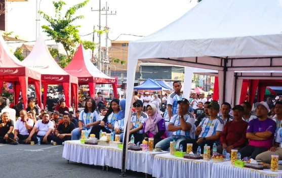 Ratusan Warga Magetan Nobar Piala Dunia 2026 di Parkir Timur Pasar Baru