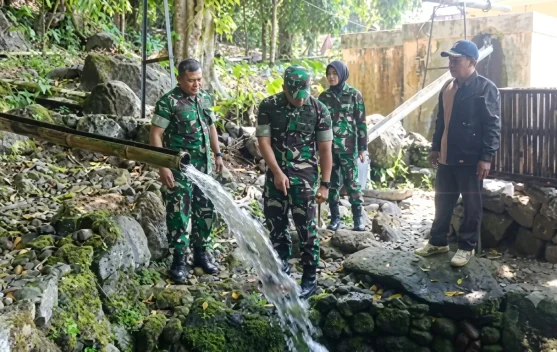 Dandim 0804 Magetan Tinjau Pembangunan Pipanisasi Irigasi Pertanian