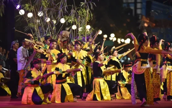 Bukan Sekadar Tontonan, Festival Ronthek Pacitan 2026 Suguhkan Budaya Autentik