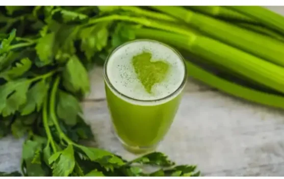3 Manfaat jika Rutin Minum Jus Seledri untuk Kesehatan