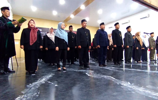 52 PNS Pemkot Madiun Dilantik, 24 Jabatan Masih Kosong