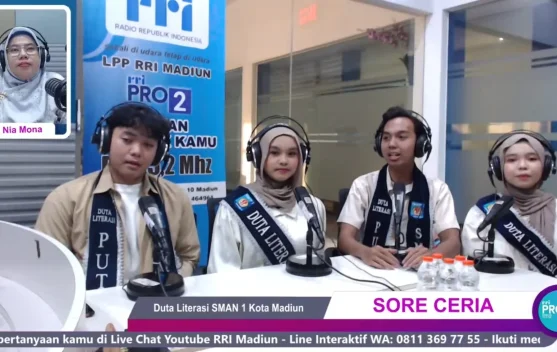 Bedah Buku dan Film, Cara Gen Z Berdamai dengan Literasi