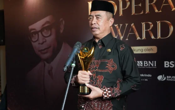 Bupati Madiun Hari Wuryanto Raih Penghargaan Nasional Koperasi Awards 2026