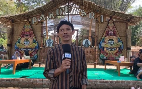 Lestarikan Warisan Petirtaan Dewi Sri, Pasar Pakde Sri Rawat Kuliner Tradisional